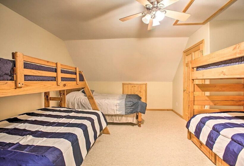 Interlochen Home On Green Lake W/ Dock & Beach!