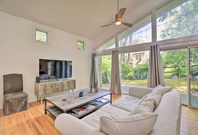 Lovely Blacksburg Hideaway < 1 Mi To Virginia Tech