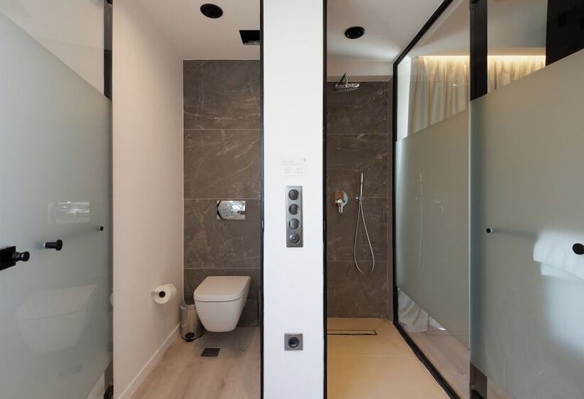 Lux&easy Signature Syggrou 234