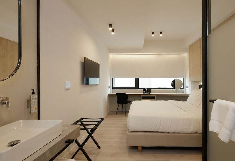 Lux&easy Signature Syggrou 234