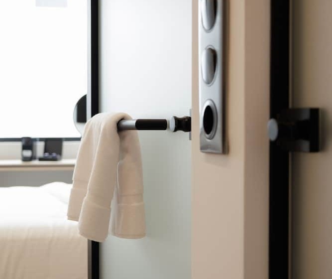 Lux&easy Signature Syggrou 234