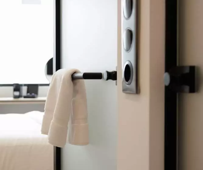 Lux&easy Signature Syggrou 234