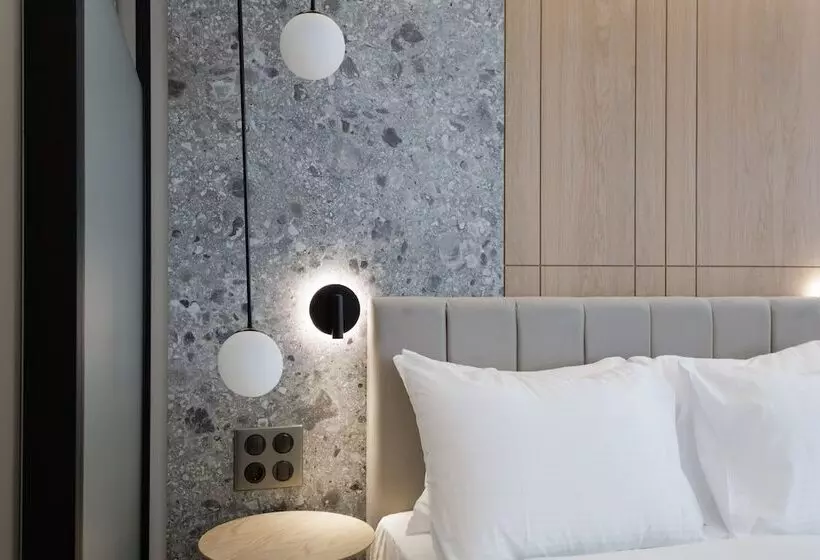 Lux&easy Signature Syggrou 234