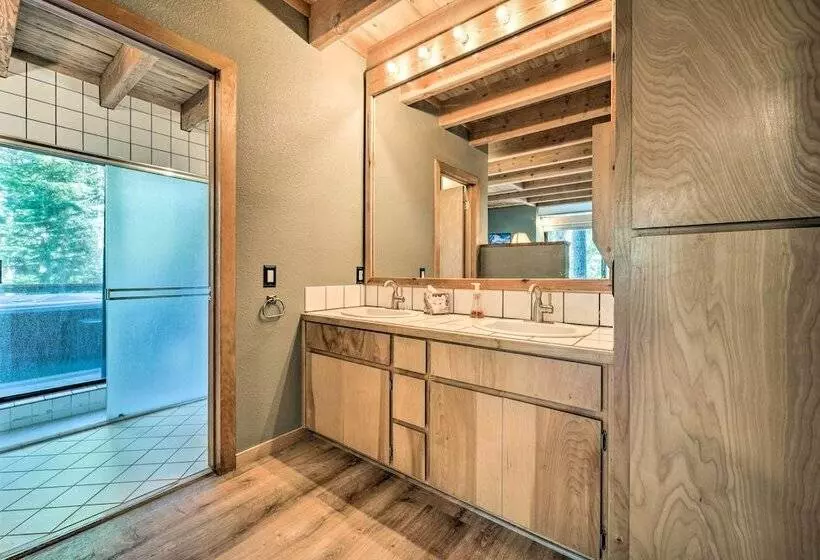 Northstar Resort Ski House W/ Hot Tub & Shuttle