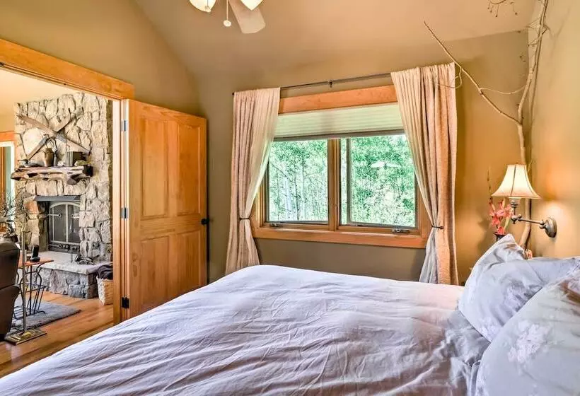 Peaceful Marble, Colorado Home W/ Deck & Mtn Views