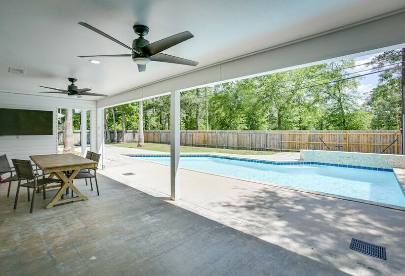 Pet Friendly Home Near Chappapeela Sports Park!