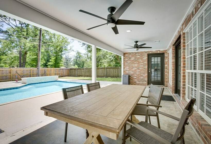 Pet Friendly Home Near Chappapeela Sports Park!