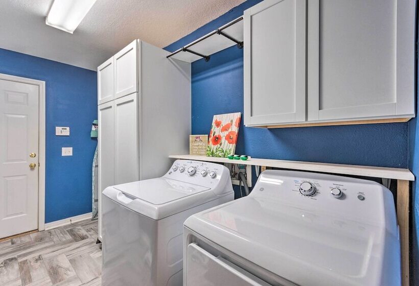 Private Gulf Breeze Gem W/ Easy Shore Access!