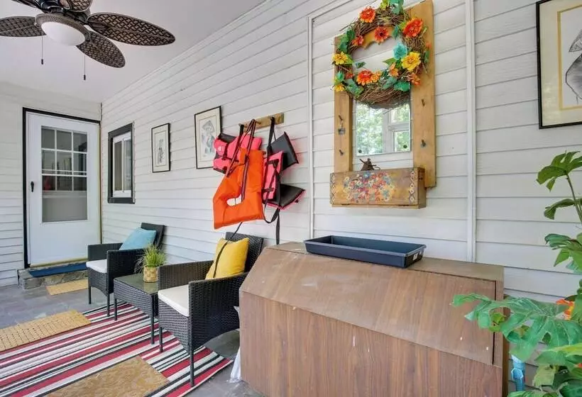 Relaxing New York Home W/ Boat Dock & Lake View!