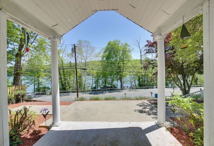 Relaxing New York Home W/ Boat Dock & Lake View!