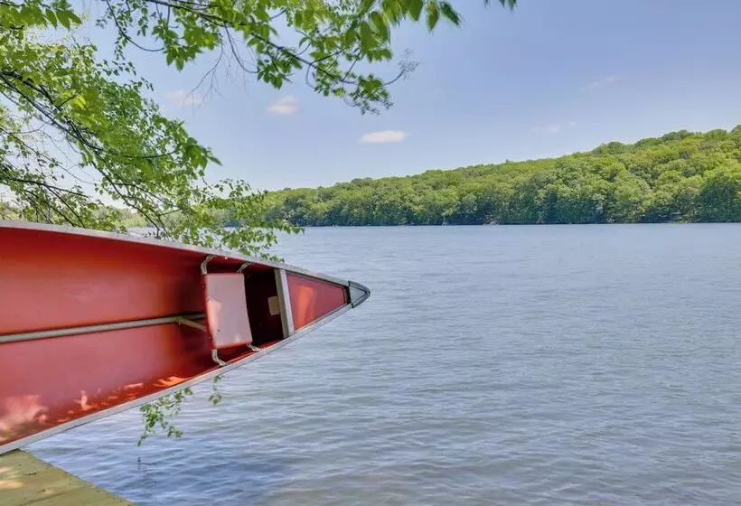 Relaxing New York Home W/ Boat Dock & Lake View!
