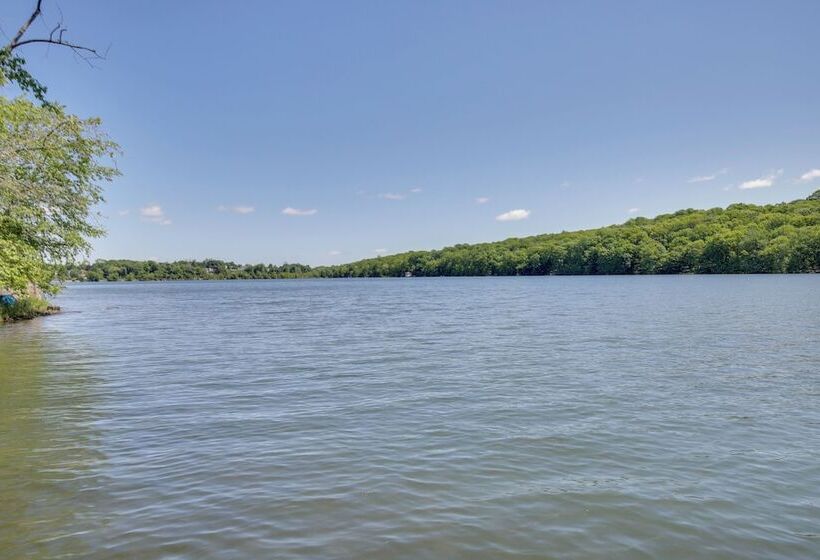 Relaxing New York Home W/ Boat Dock & Lake View!