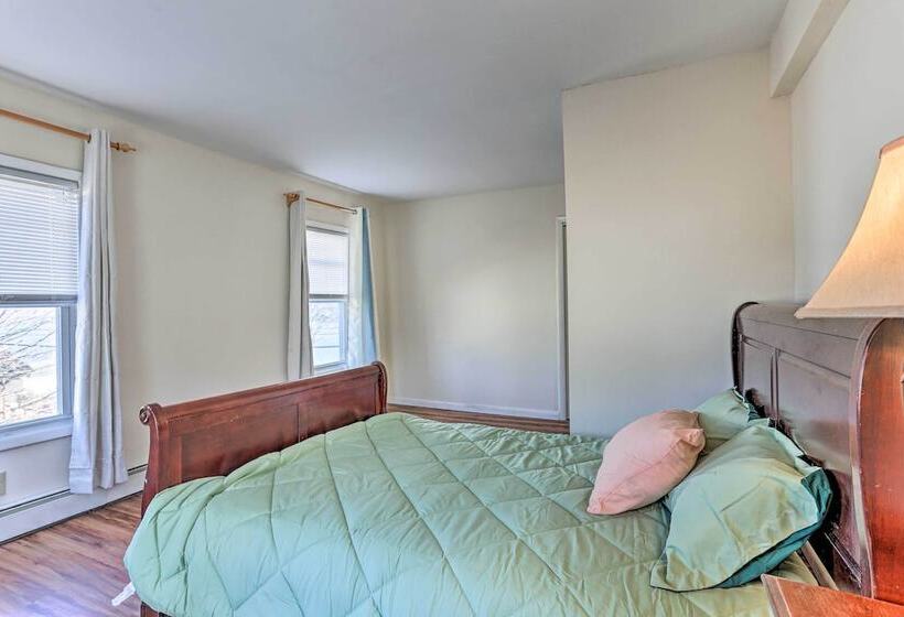 Relaxing New York Home W/ Boat Dock & Lake View!