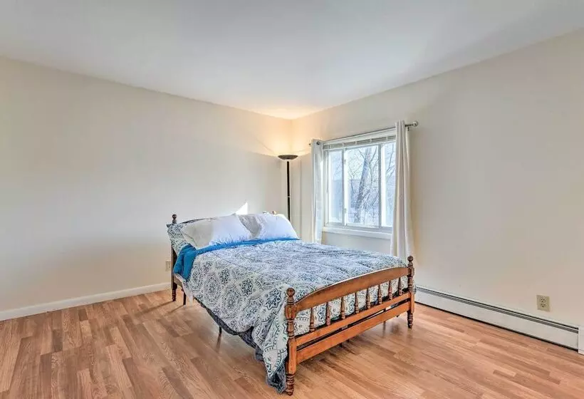 Relaxing New York Home W/ Boat Dock & Lake View!