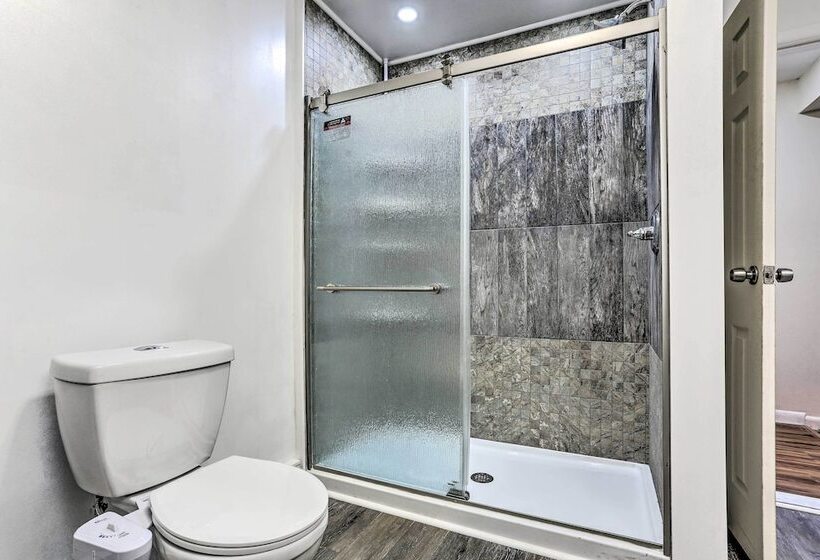 Relaxing New York Home W/ Boat Dock & Lake View!