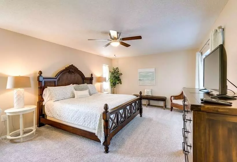 Rotonda West Home W/ Pool & Golf Course View!