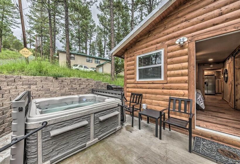 Ruidoso Cabin W/ Patio Walk To Midtown!