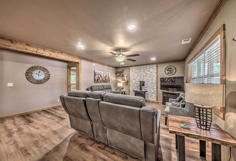 Ruidoso Cabin W/ Patio Walk To Midtown!