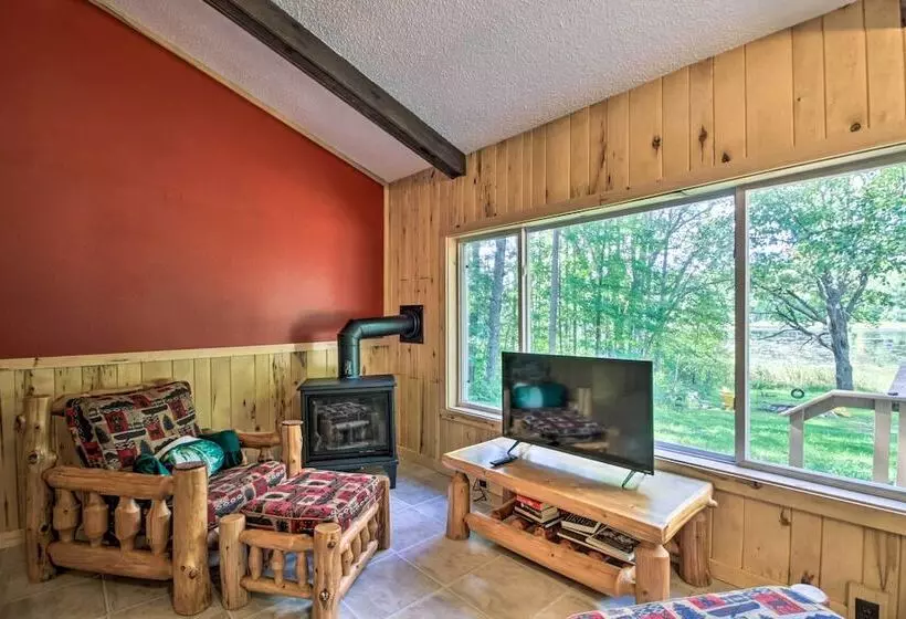 Rustic Mcgregor Retreat On Big Sandy Lake!