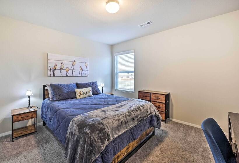 Siloam Springs Home, Close To Parks & Trails!