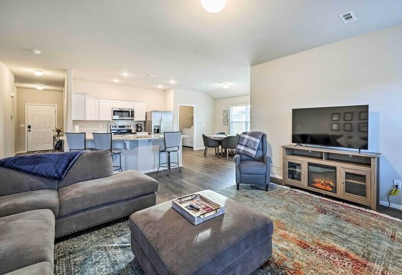 Siloam Springs Home, Close To Parks & Trails!