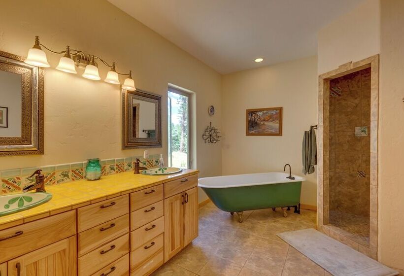 Southwestern Angel Fire Abode W/ Game Room