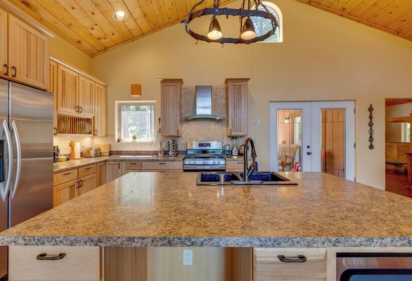 Southwestern Angel Fire Abode W/ Game Room