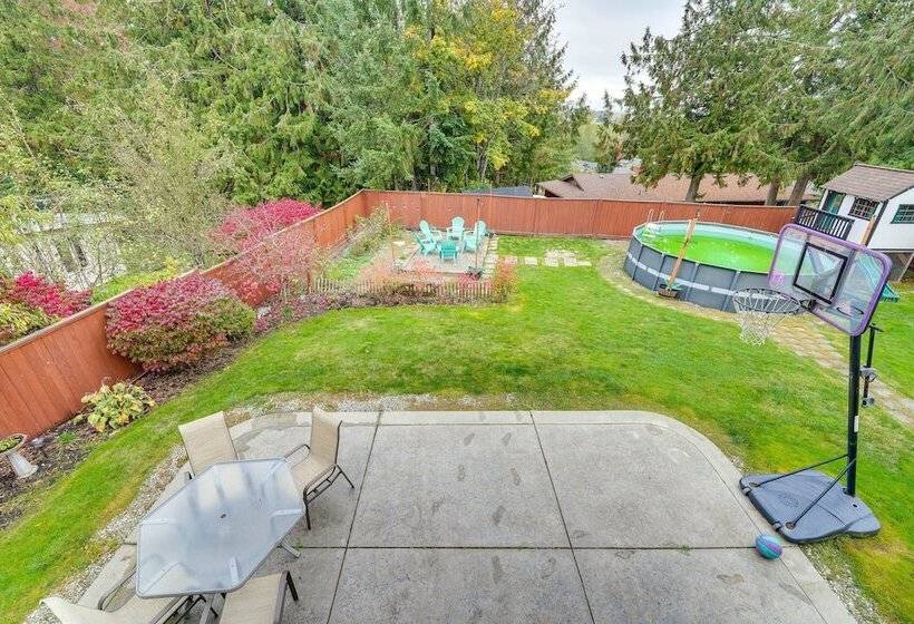 Mount Vernon Home W/ Private Hot Tub