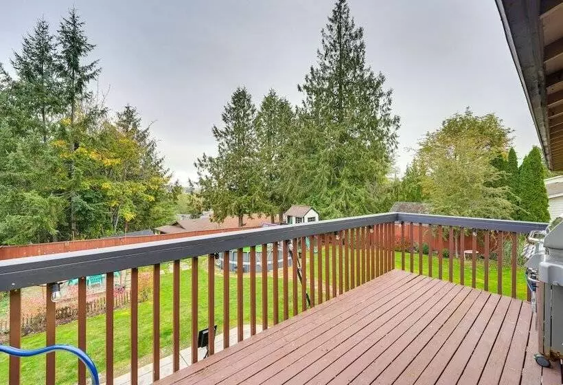 Mount Vernon Home W/ Private Hot Tub