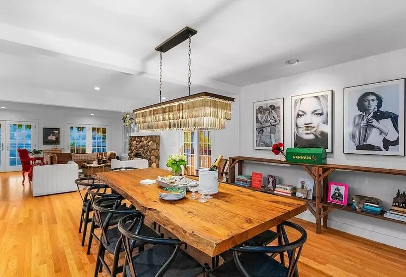 The Hammersley  Luxury Waterfront Estate!