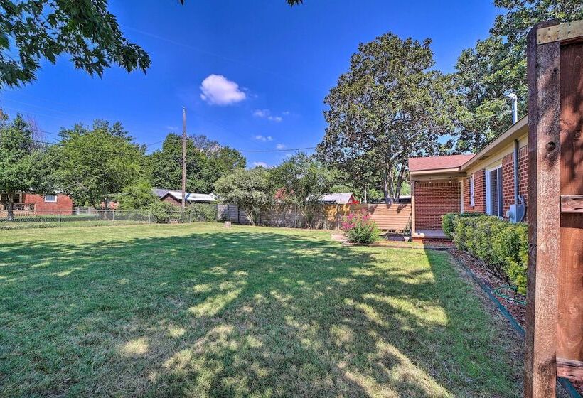 Pet Friendly Tulsa Home < 6 Mi To Dtwn!