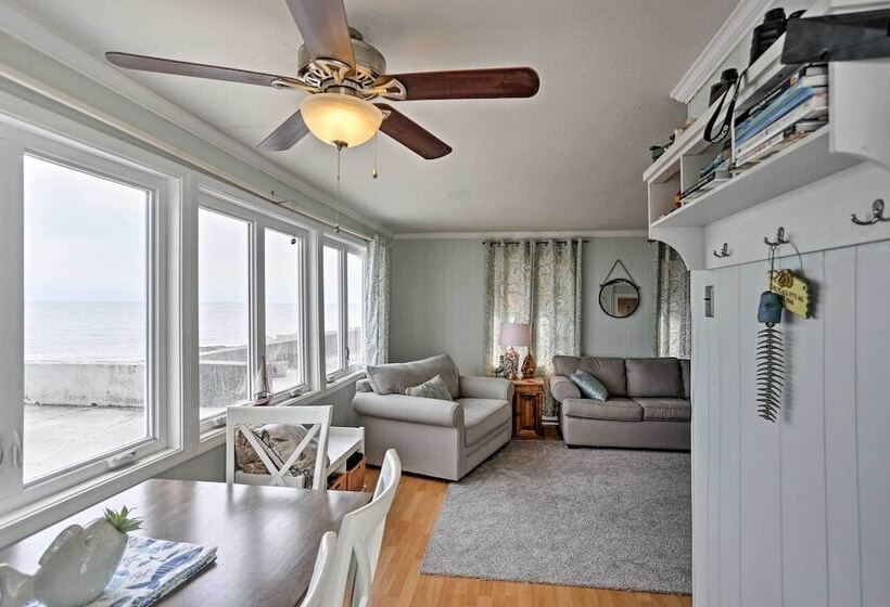 Waterfront Oak Harbor Home On Lake Erie W/ Views!