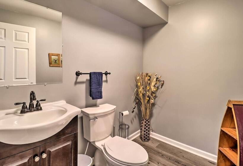 Albrightsville Home W/ Game Room < 1 Mi To Lake!