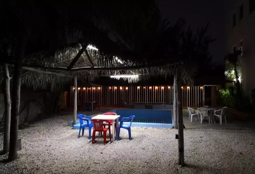 Hostel Punta Sam
