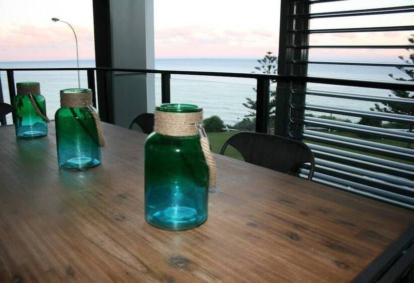 Apartment On King Street