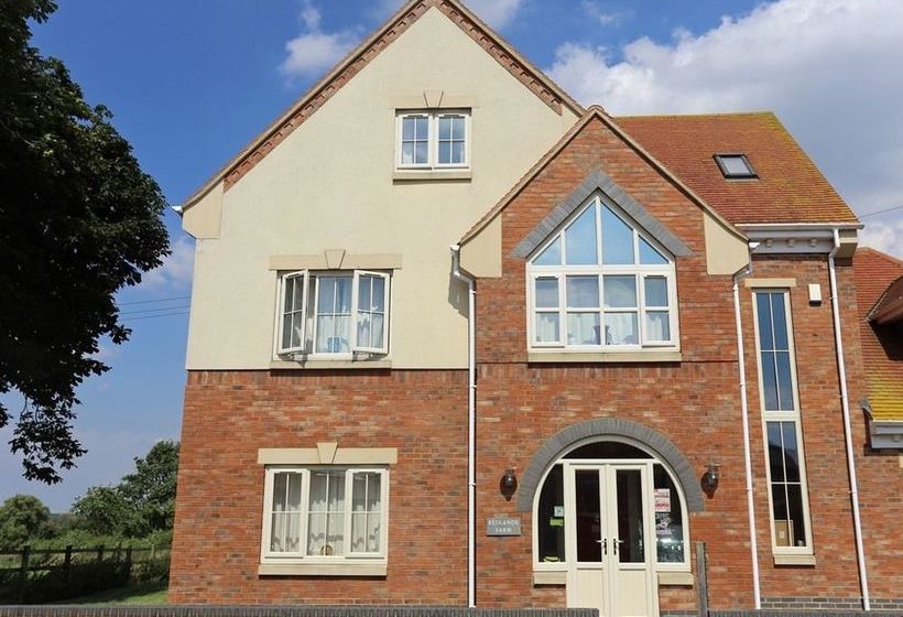 ベッドアンドブレックファースト Redlands Farm