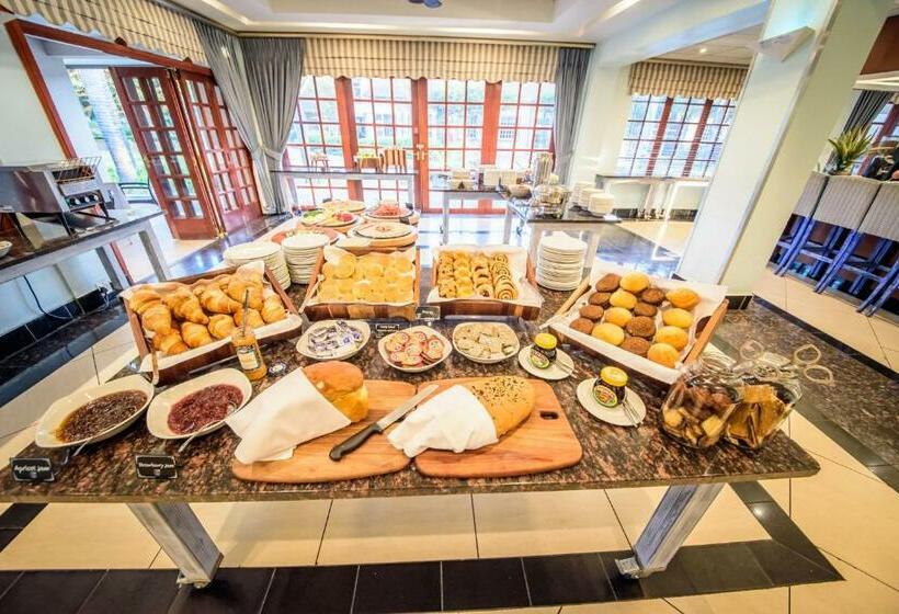 Birchwood Hotel And Or Tambo Conference Centre