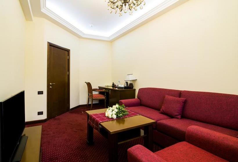 Elegant Hotel & Resort