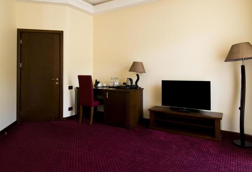 Elegant Hotel & Resort