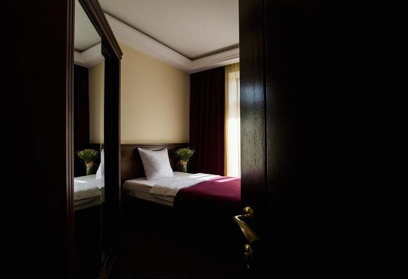 Elegant Hotel & Resort