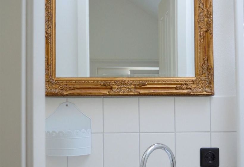 فندق فئة نجمة واحدة Burger Fährhaus