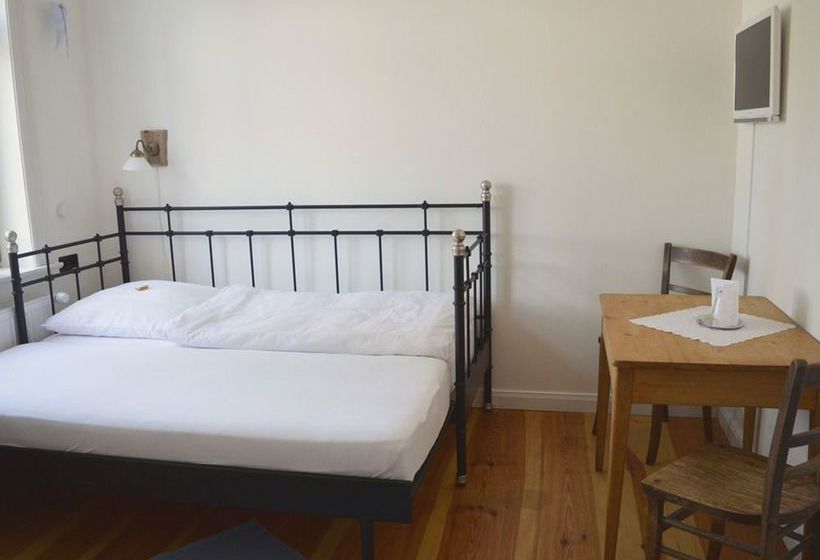 فندق فئة نجمة واحدة Burger Fährhaus