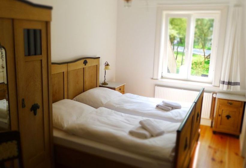 فندق فئة نجمة واحدة Burger Fährhaus