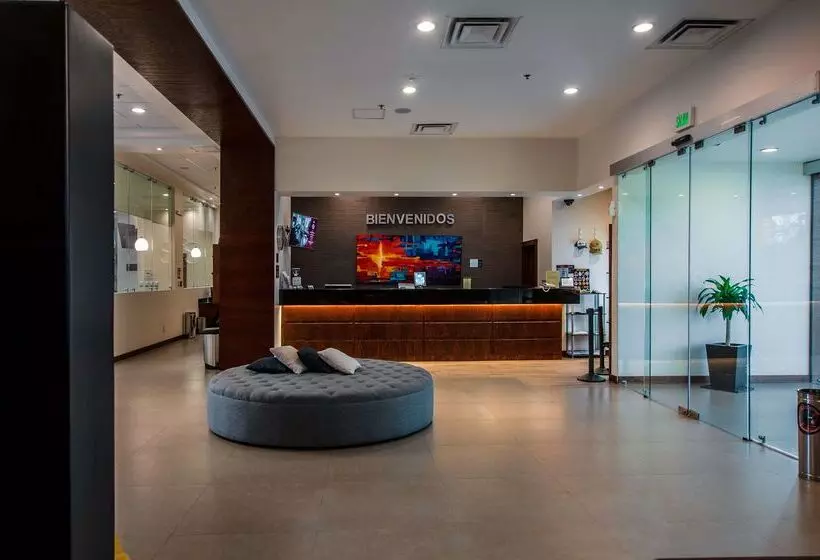 هتل Best Western Plus Chihuahua Juventud
