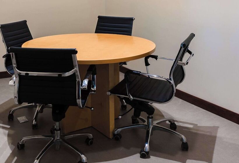 هتل Best Western Plus Chihuahua Juventud