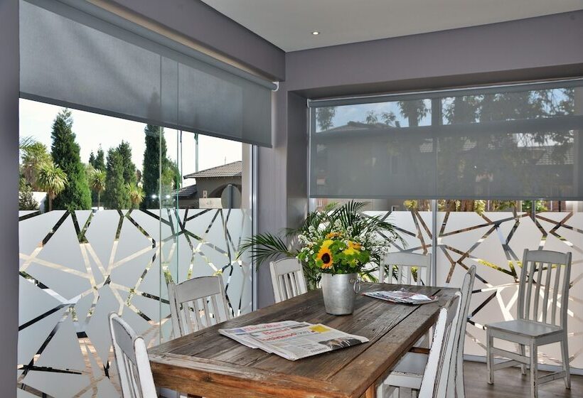 Birchwood Hotel And Or Tambo Conference Centre