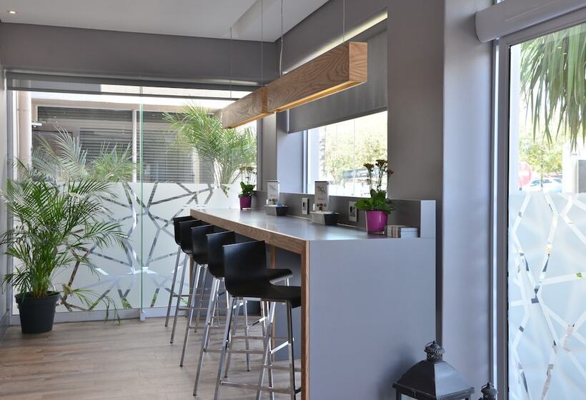 Birchwood Hotel And Or Tambo Conference Centre