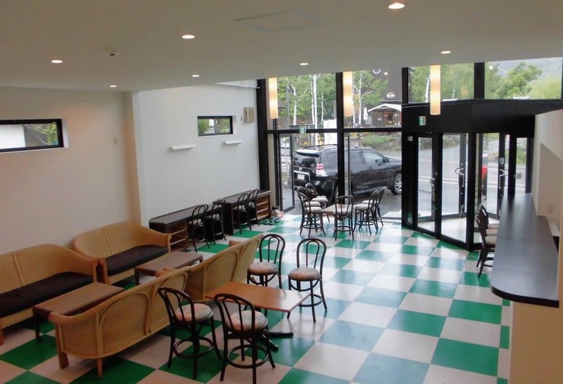 מלון כמוסות Capsule Inn Fujisan