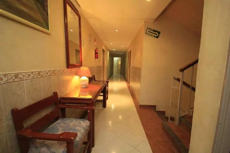 هتل Enterprise Inn Plaza