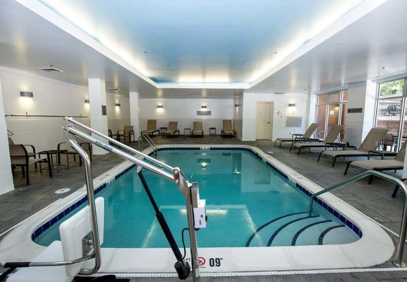 فندق Fairfield Inn & Suites By Marriott Richmond Midlothian